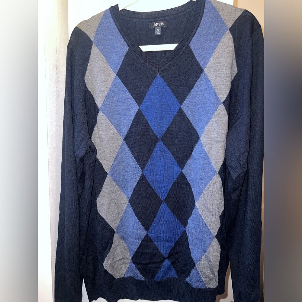 Apt. 9 Men's V-Neck Argyle Sweater in Blue, Gray, Black